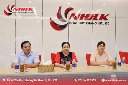 Nhật Huy Khang đón tiếp Bà Tô Thị Thu Hồng – Giám đốc Sở Lao động Thương binh & Xã hội Tỉnh Trà Vinh đến thăm và làm việc tại công ty